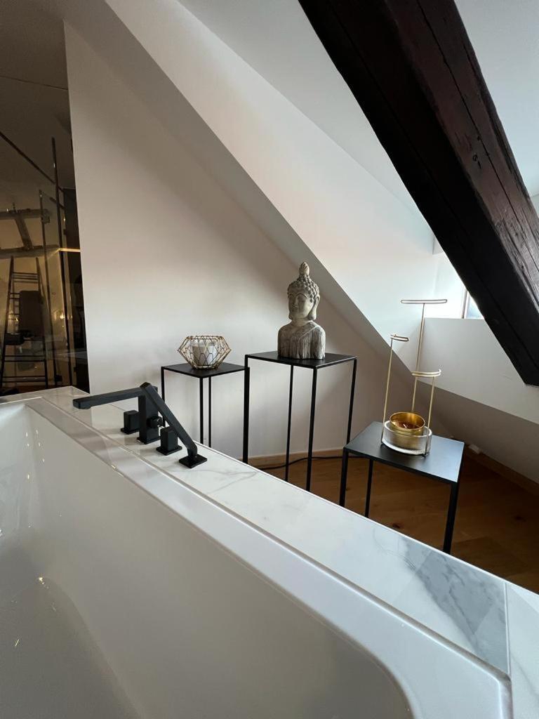 Unique Oldtown Apartment / Loft Nuremberg Ngoại thất bức ảnh